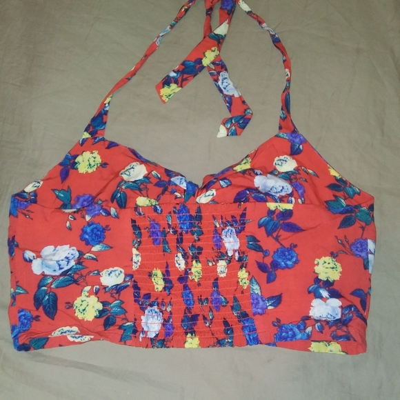 Large Top - Picture 2 of 3